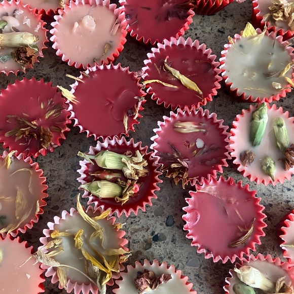 Lot of 12 natural firestarters - made of herbs, wax, paper - Picture 3 of 9